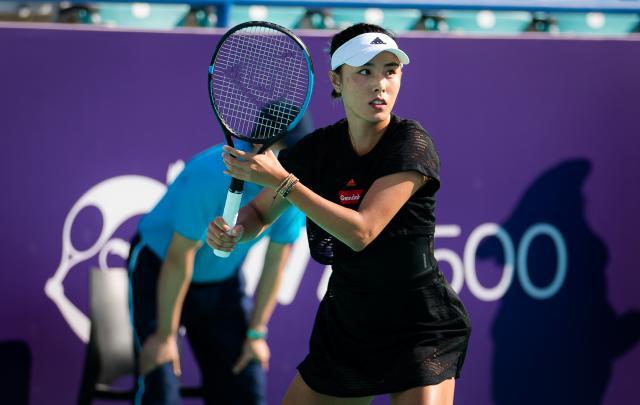 开元体育官网-缺少比赛+隔离影响？澳网热身赛中国金花开局不利